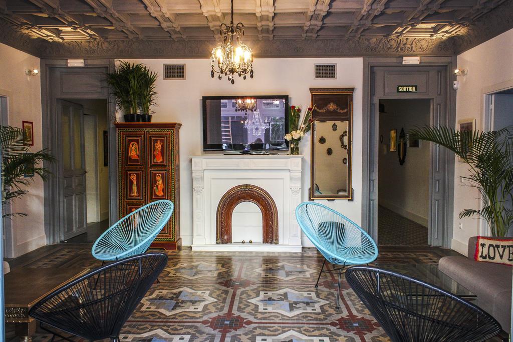 Хостел Casa Kessler Барселона Экстерьер фото